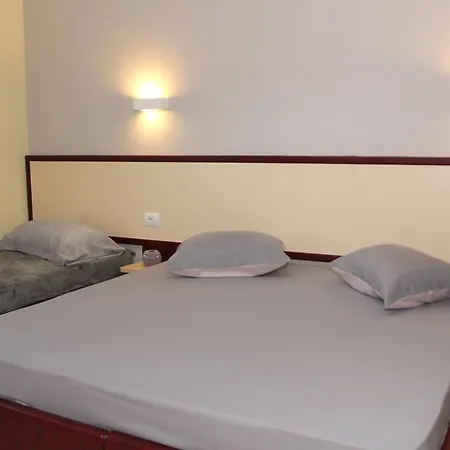 Hotel Ronaldo Ksamil