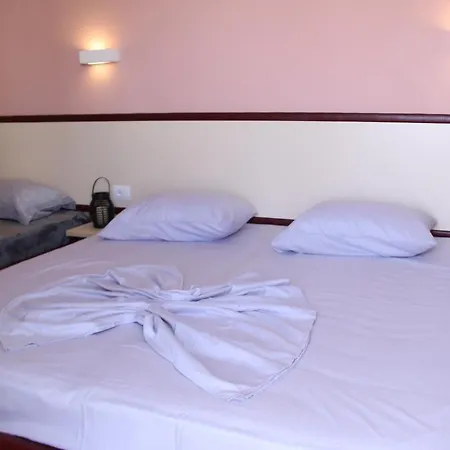 Ronaldo * 卡萨米尔