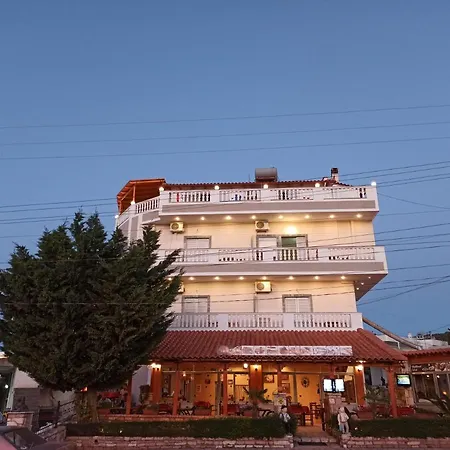 Ronaldo Hotel *