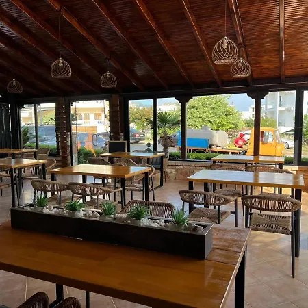 Hotel Ronaldo *