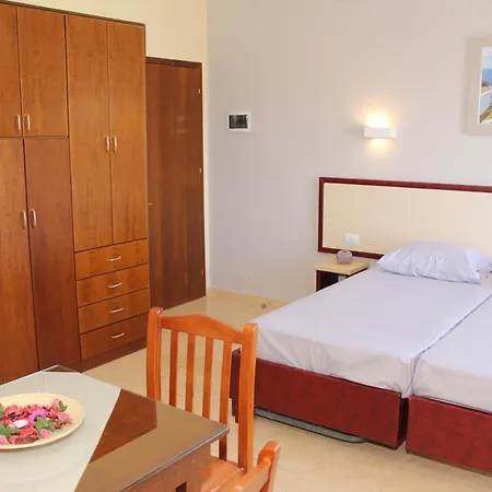 Ronaldo Hotel