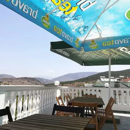 Ronaldo Hotel *
